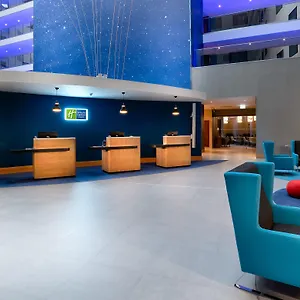 智选假日酒店 - 伦敦希思罗机场第四航站楼店 酒店 希思罗