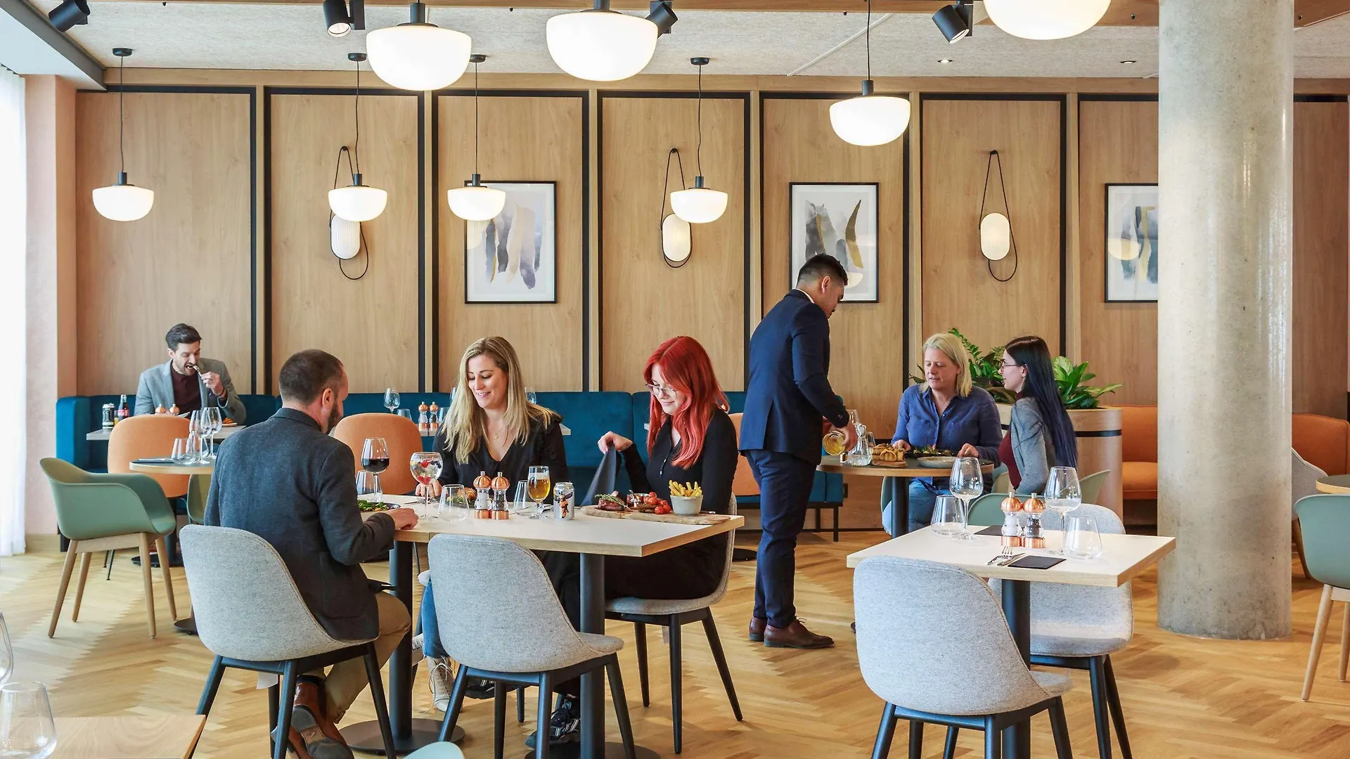 Novotel Cambridge North Milton