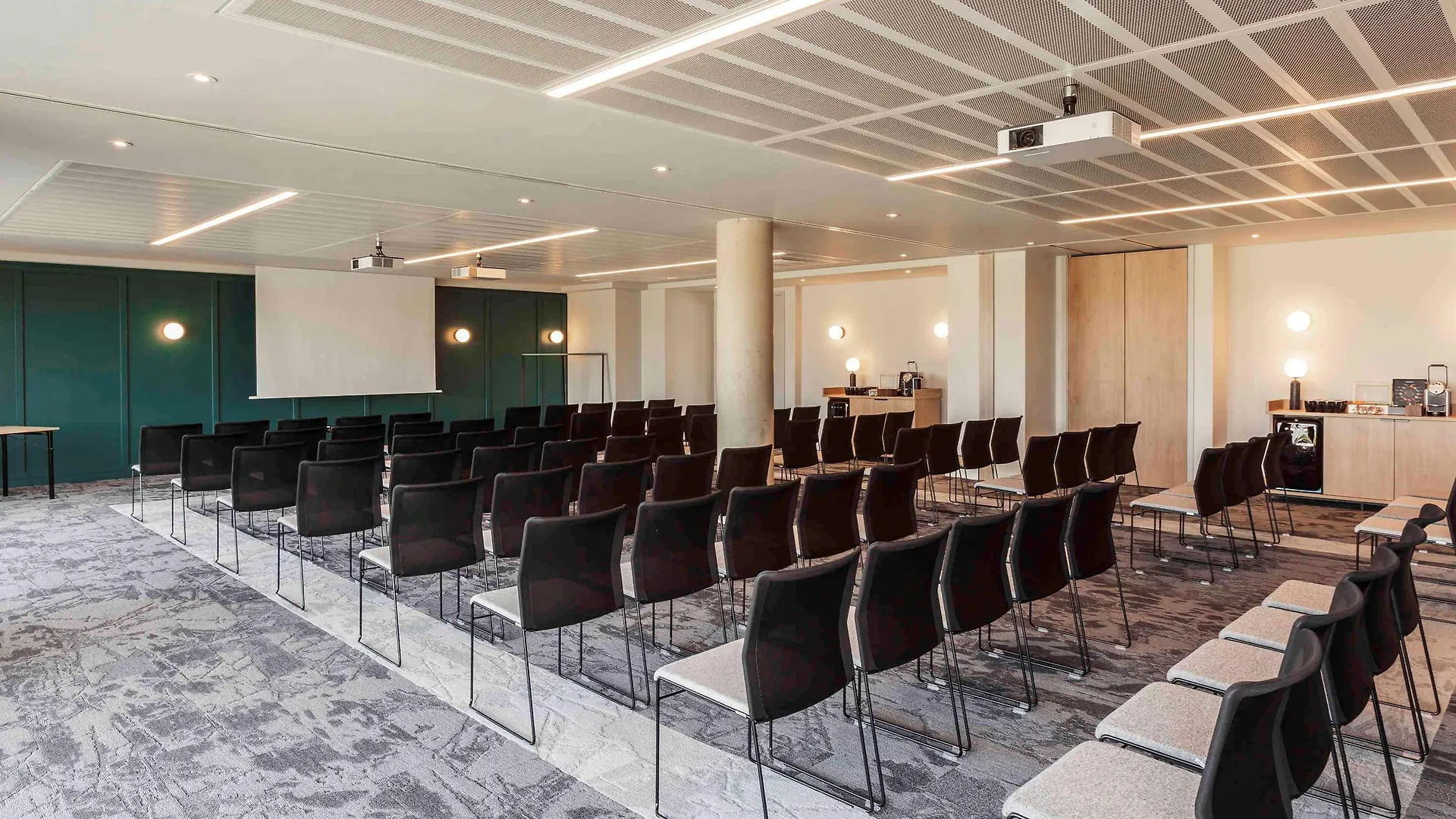 **** Hotel Novotel Cambridge North Milton  Royaume-Uni